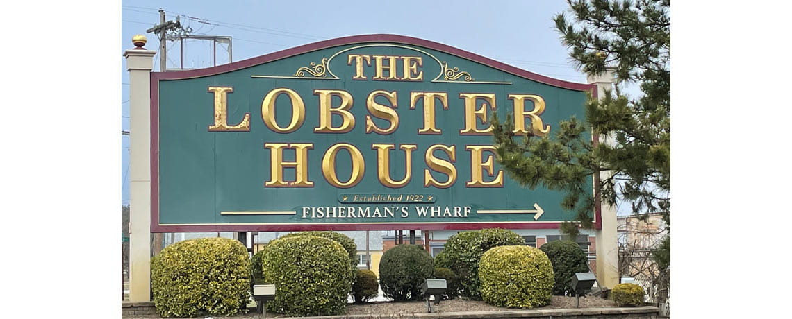 THe Lobster House Sign