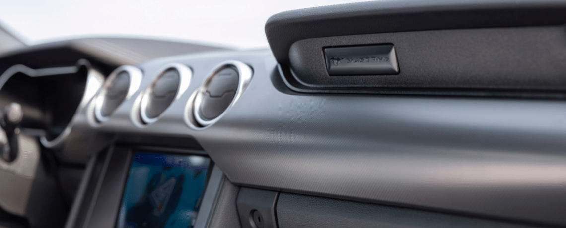 2024 Review Ford Mustang Coupe interior