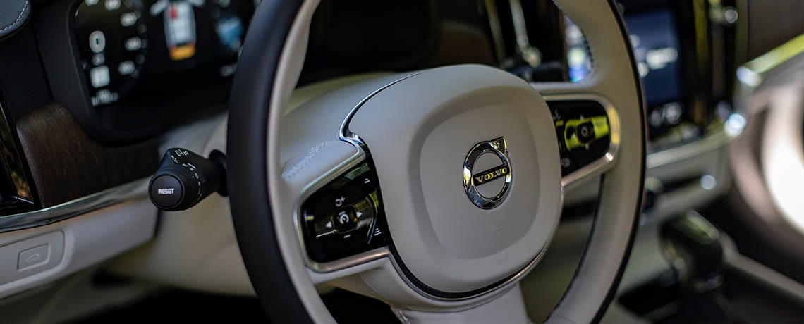 Wheel_Volvo V90_interior