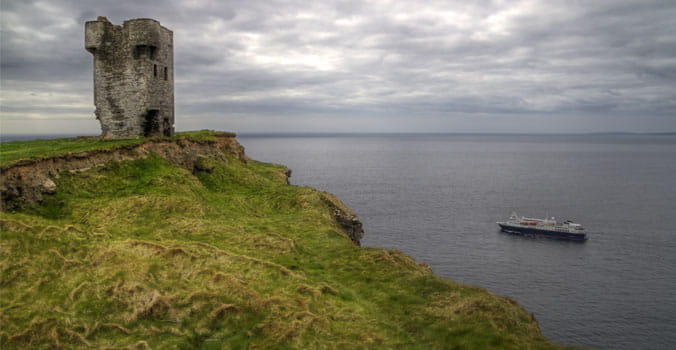 Cliffs of Moher cruise