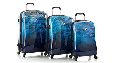 Three piece of luggage suitcases