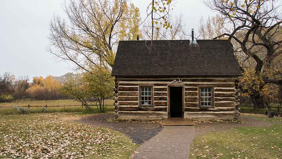 Roosevelt’s rustic log cabin