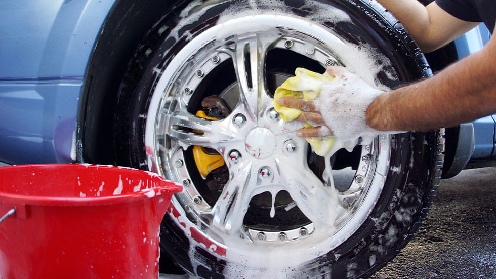 Washing car tires
