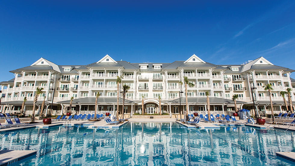 The Beach Club at Charleston Harbor Resort & Marina combines luxurious amenities and a prime location. Photo courtesy of Explore Charleston, ExploreCharleston.com