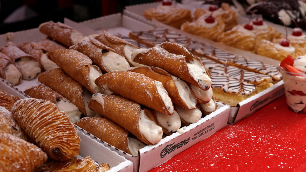 Cannolis and other Italian desserts